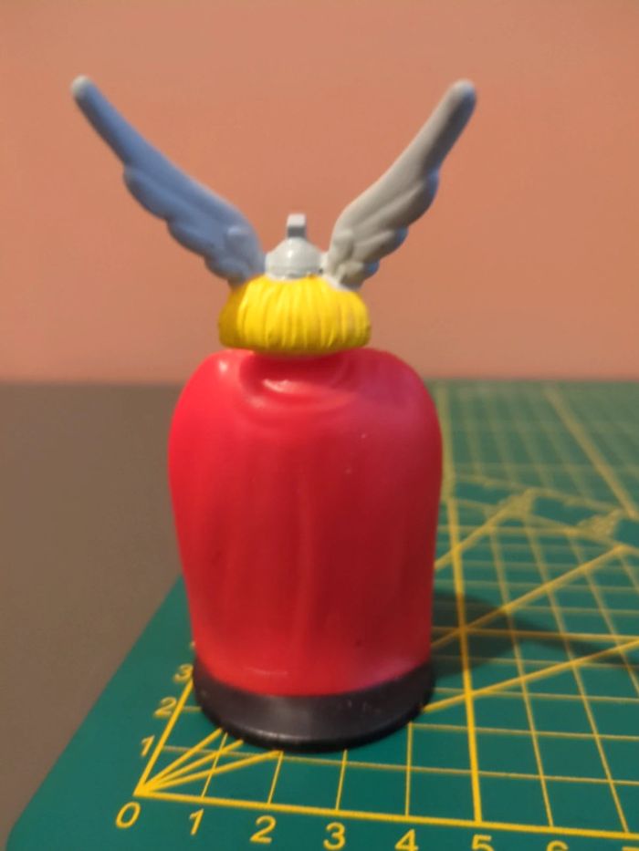 Figurine Asterix McDonald's - photo numéro 2