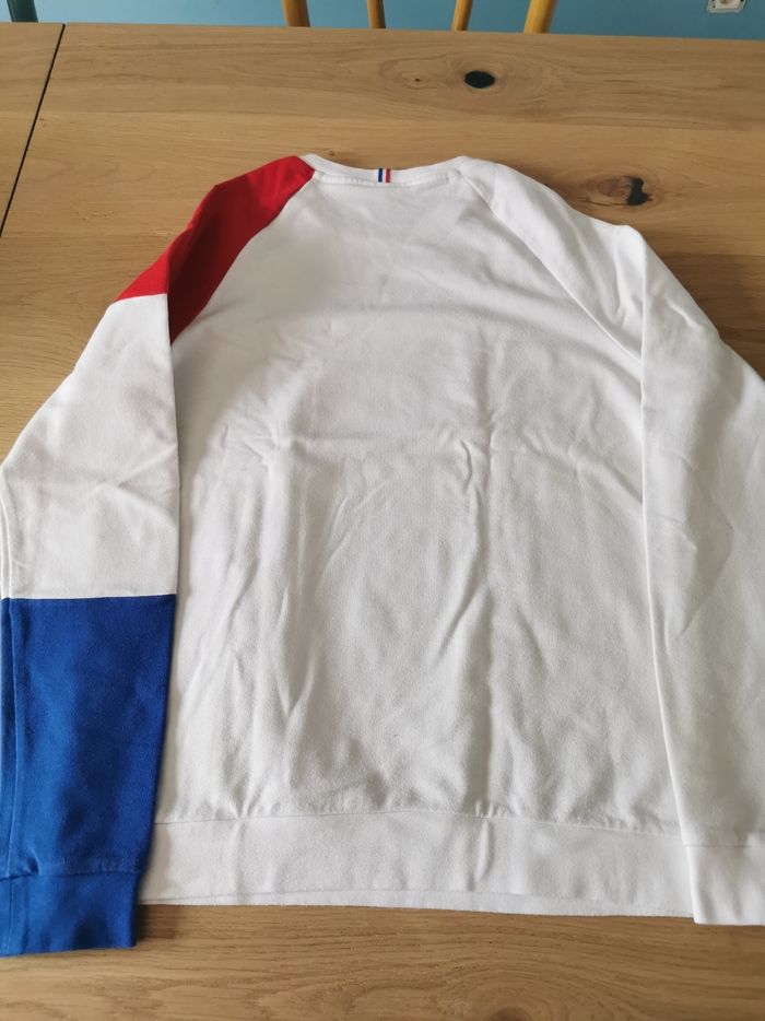 Sweat sans capuche blanc le coq sportif 14 ans en très bon état - photo numéro 2