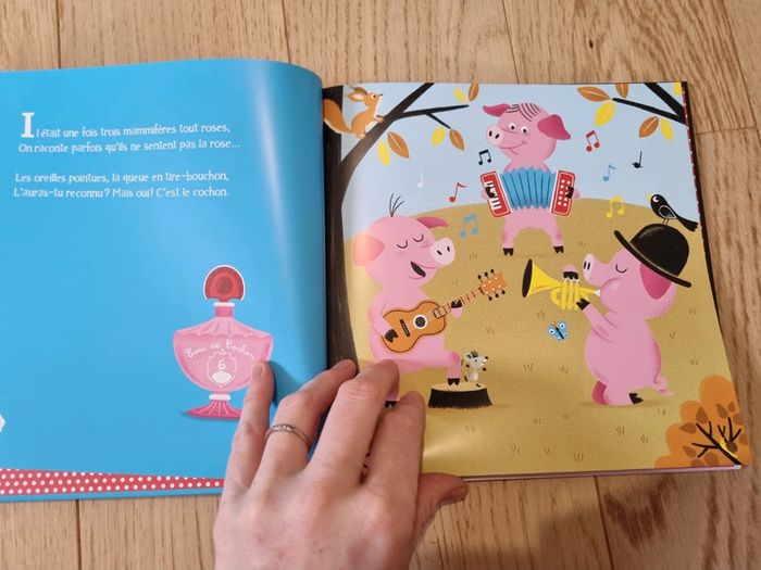 Livre les 3 petits cochons remanié - photo numéro 2