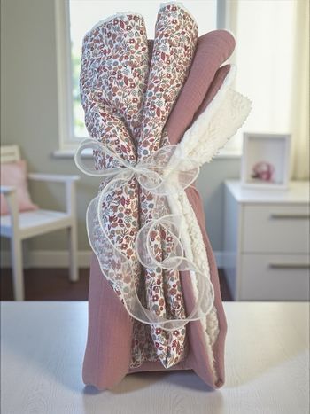 Couverture personnalisable 90x90 cm – Douceur et style