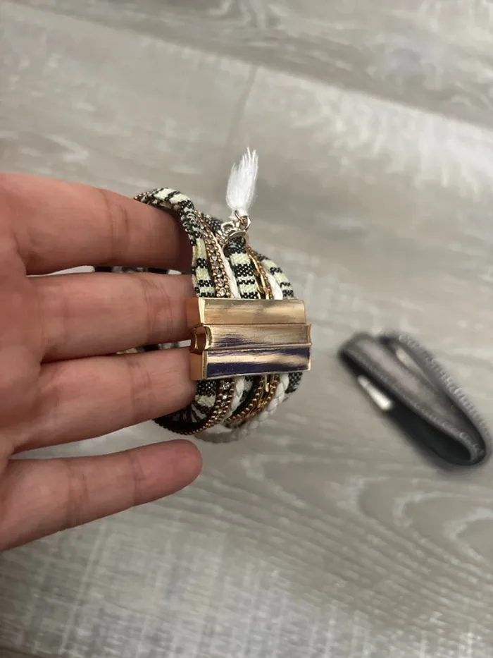 Lot bracelets - photo numéro 4