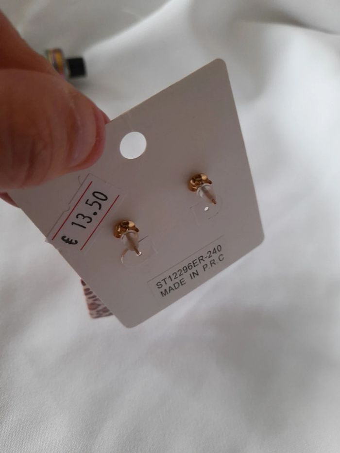 Boucles d oreilles léopard avec serpent neuve avec étiquette - photo numéro 2