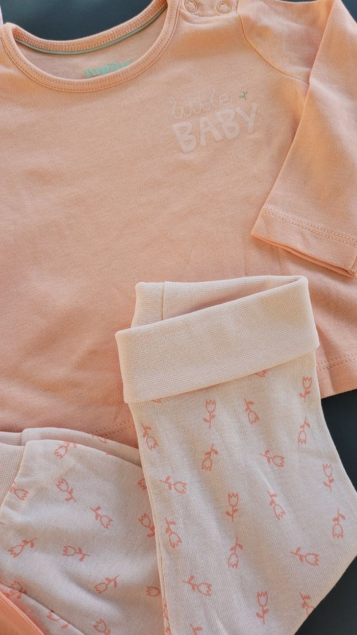 Ensembles 6mois - photo numéro 4