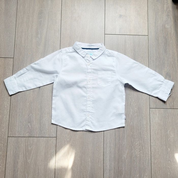 Chemise blanche. Fille 18 mois. Marque Obaibi