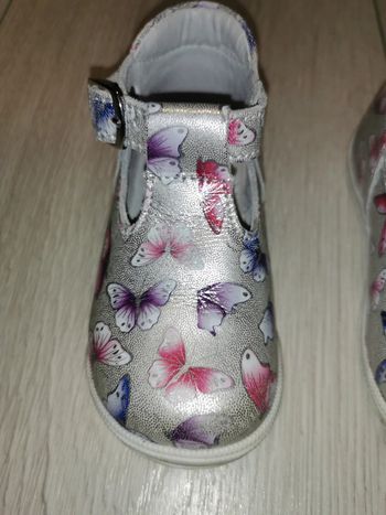 Sandales Bellamy argentées papillons en cuir