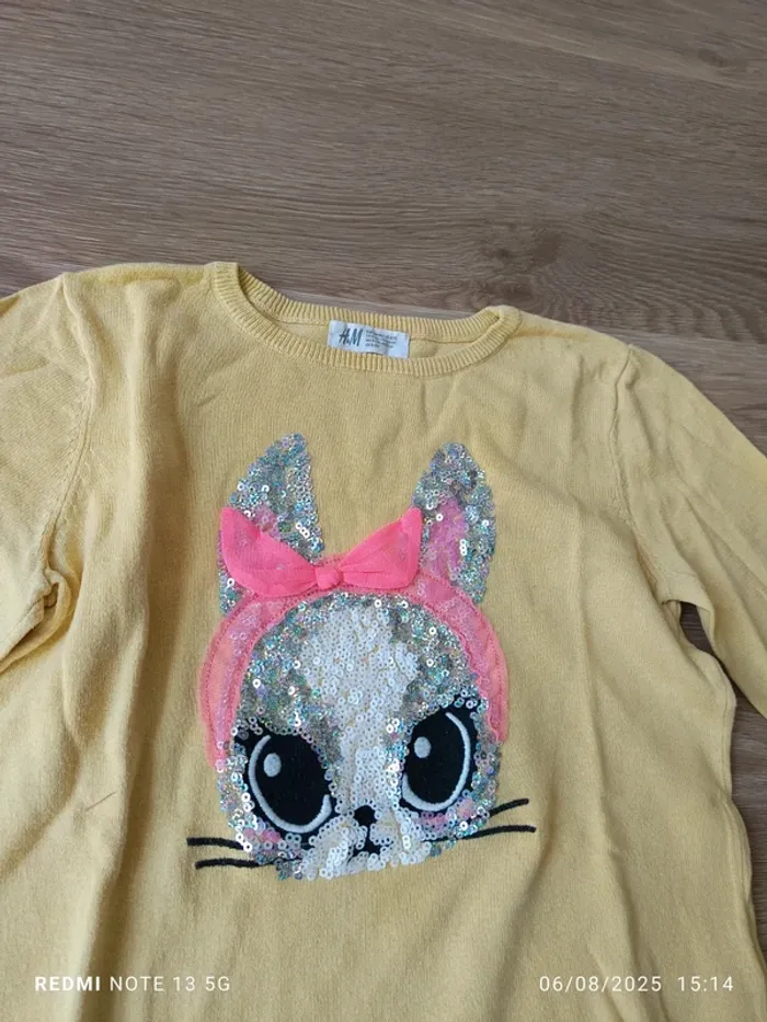 Magnifique pull lapin h&m taille 8-10ans - photo numéro 2