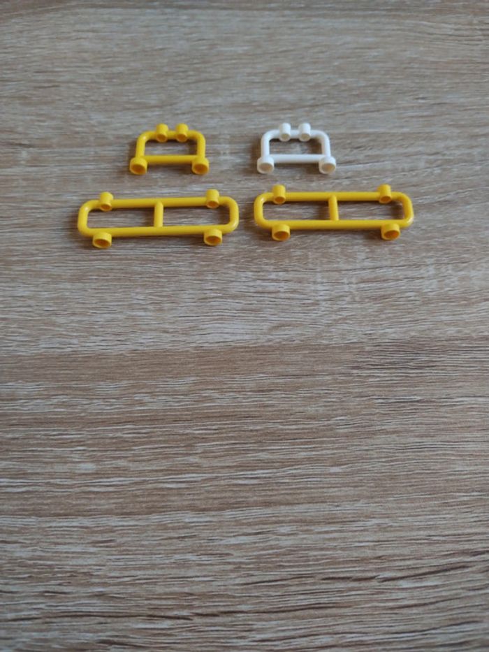 Lego 4 barrières - photo numéro 2
