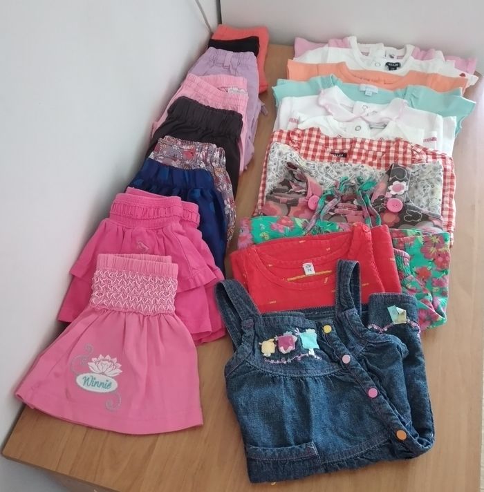 Lot de vêtements 12 mois fille