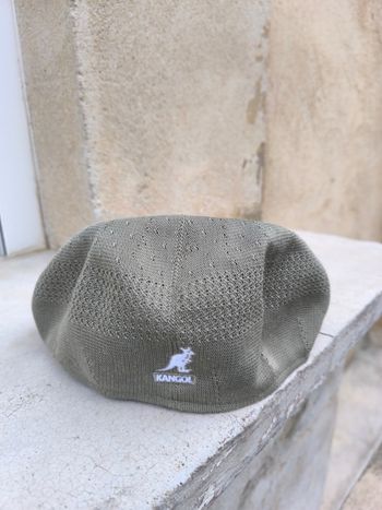 Béret kangol kaki