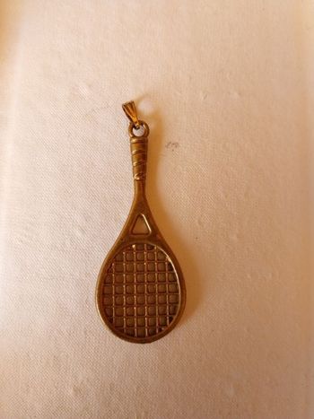 Pendentif raquette de tennis