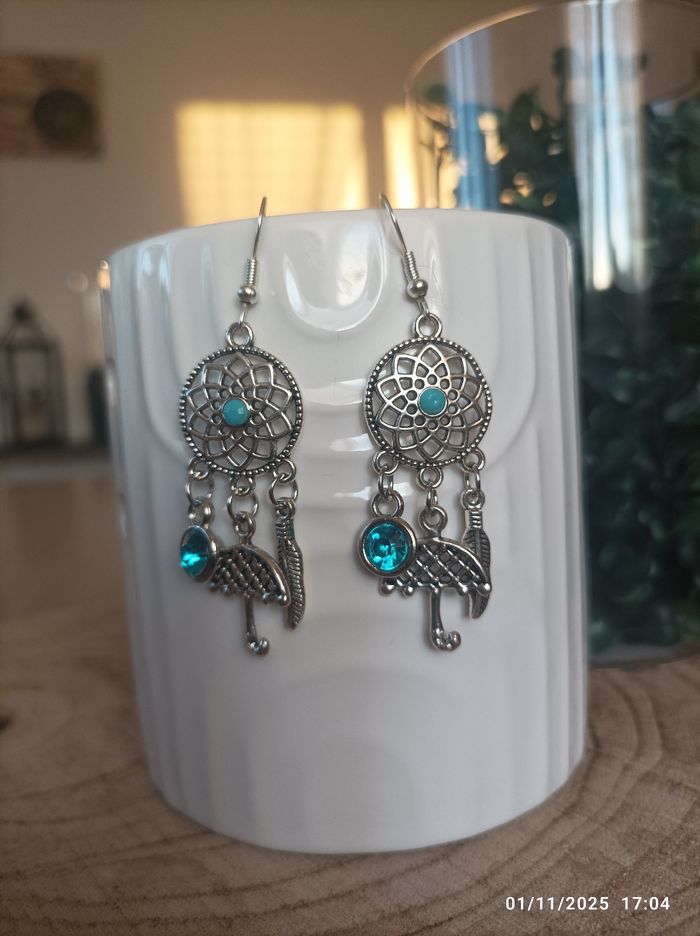 🌺 Boucles d'oreilles bohème argentées