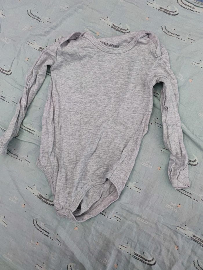 Lot de 3 body manches longues T.24 mois - photo numéro 3