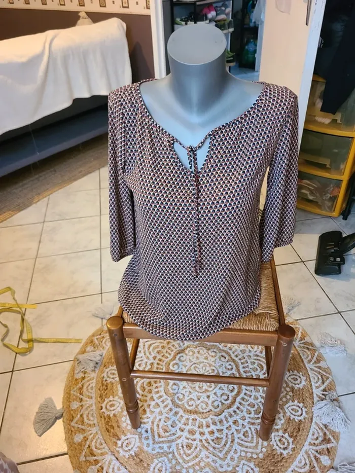 Jolie blouse femme 36/38 - photo numéro 2