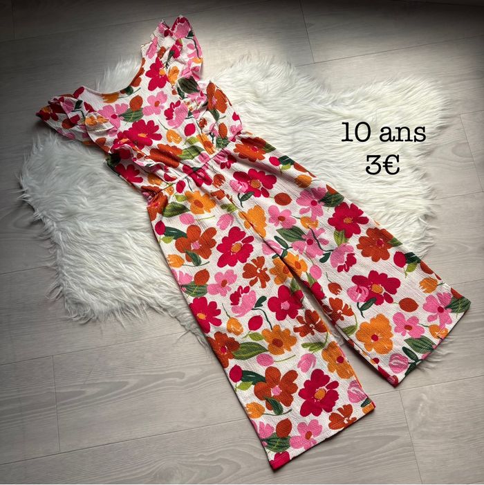 Combinaison taille 10 ans