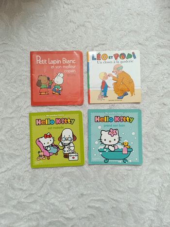 Lot de 4 livres bébé enfant Petit lapin blanc Léo et Popi Hello Kitty
