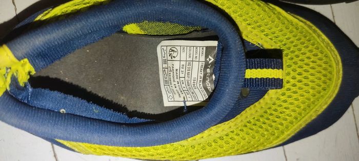 Chaussures d'eau/ de plage/ piscine