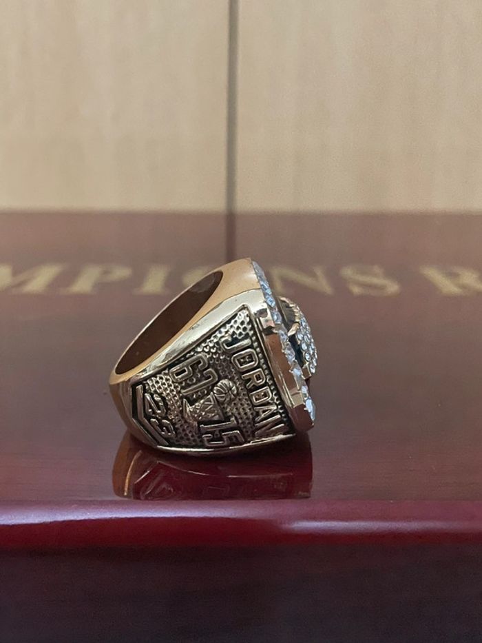 Bague NBA Bulls - photo numéro 3