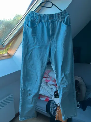 Jean mum
