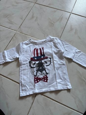 T-shirt bulldog