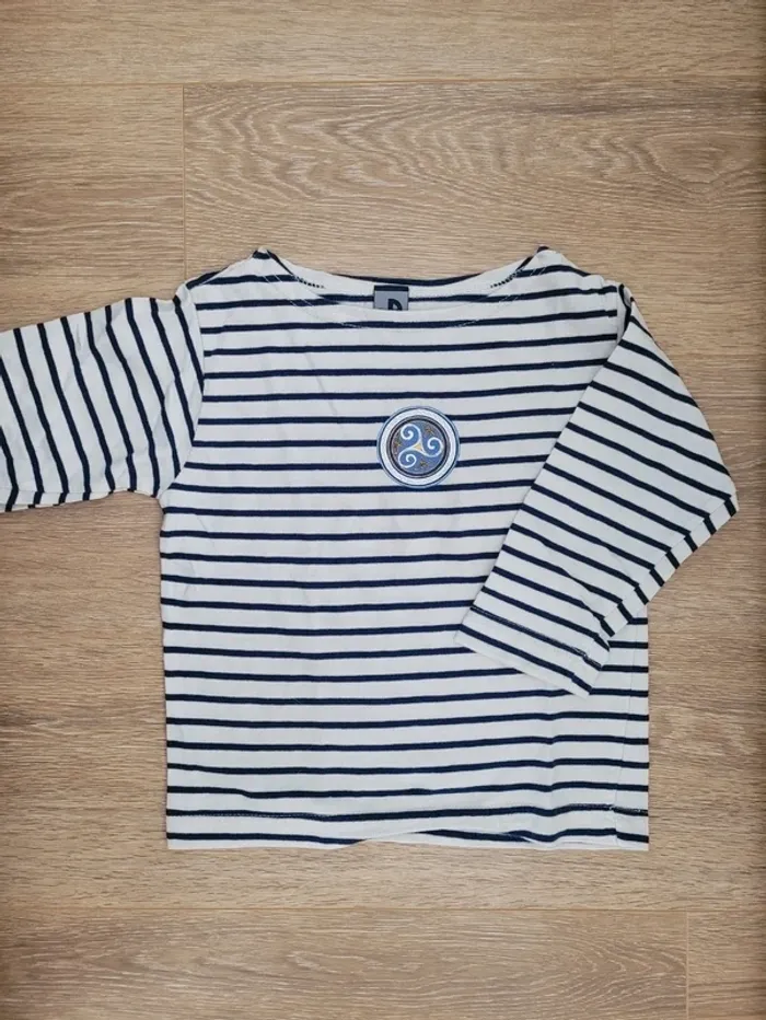 T-shirt triskell 4 ans