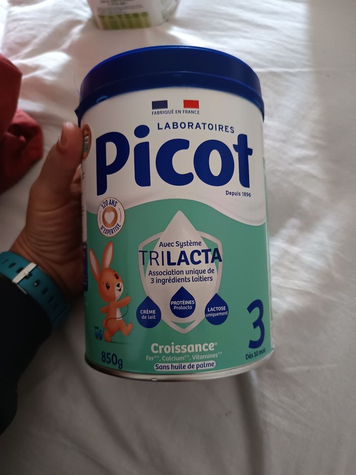 Lait bébé picot 3 age neuf avec étiquette