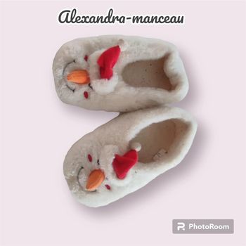 Petit chausson bonhomme de neige  taille 31/34