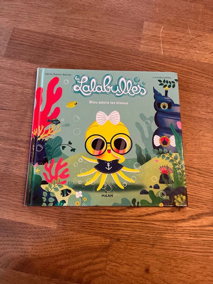 Livre Les Lalabulles Blou adore les bisous