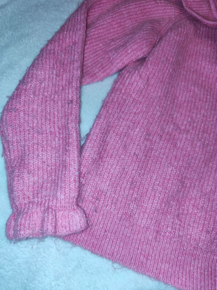 Pull rose à col roulé fille - photo numéro 2