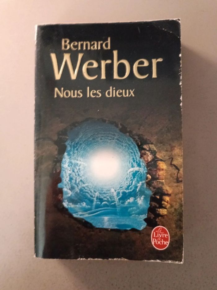 Bernard Weber nous les dieux