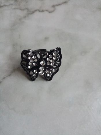 Bague papillon strass