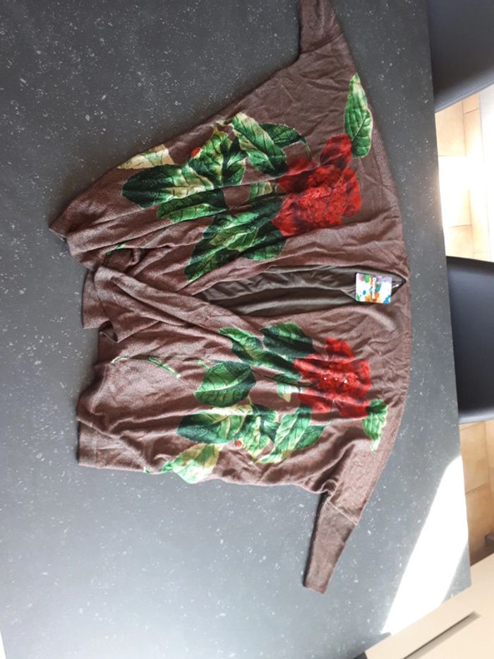 Gilet oversize neuf desigual taille S - photo numéro 8