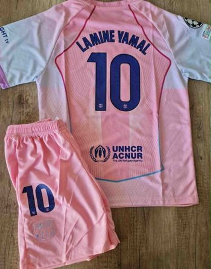 maillot de football Lamine Yamal 8 ans - photo numéro 2