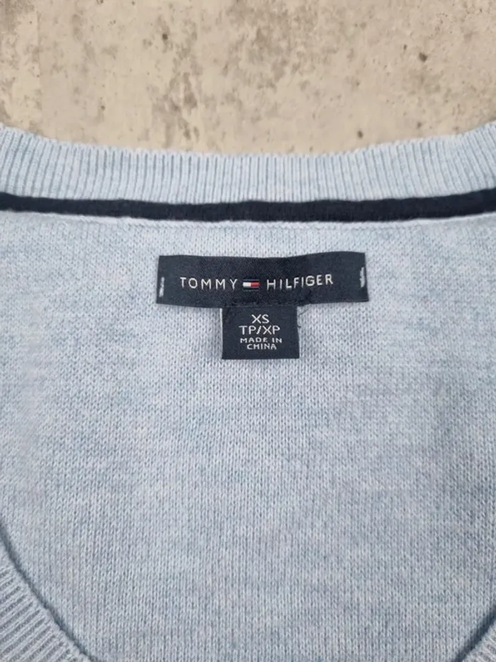 Pull col V Tommy Hilfiger dégradé de bleu, XS Femmes - photo numéro 6