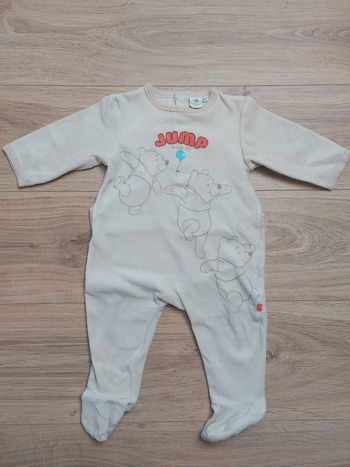 Pyjama velours Winnie l'ourson 9 mois