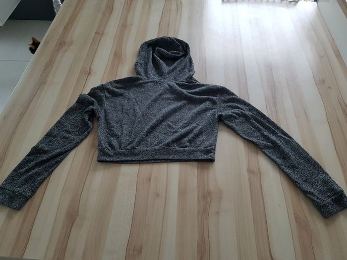 Sweat court stylé à capuche 12 ans - photo numéro 7