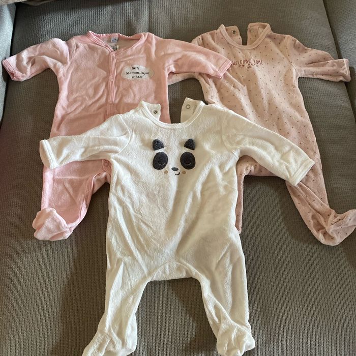 Lot de pyjamas
