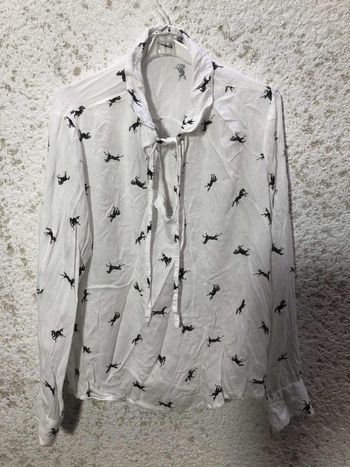 Haut blanc Jennifer L