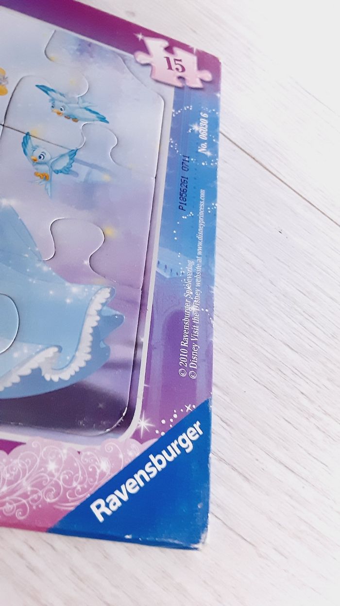 Jeu jouet puzzle cadre Ravensburger 15 pièces Cendrillon et son carrosse - photo numéro 2