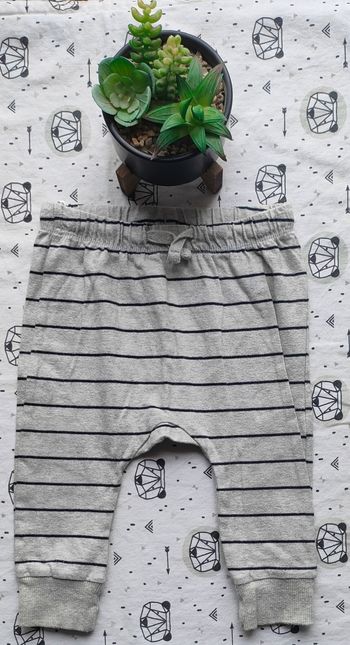 Legging garçon taille 12 mois/ 1 ans