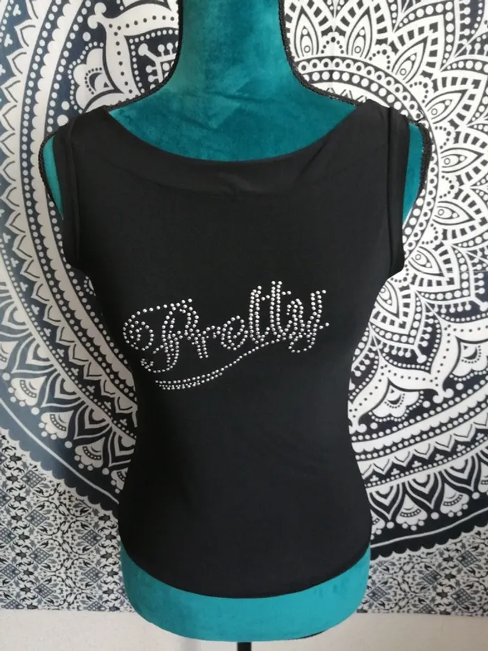 Top noir moulant avec inscription en strass pretty / sans marque / (TU) - photo numéro 2