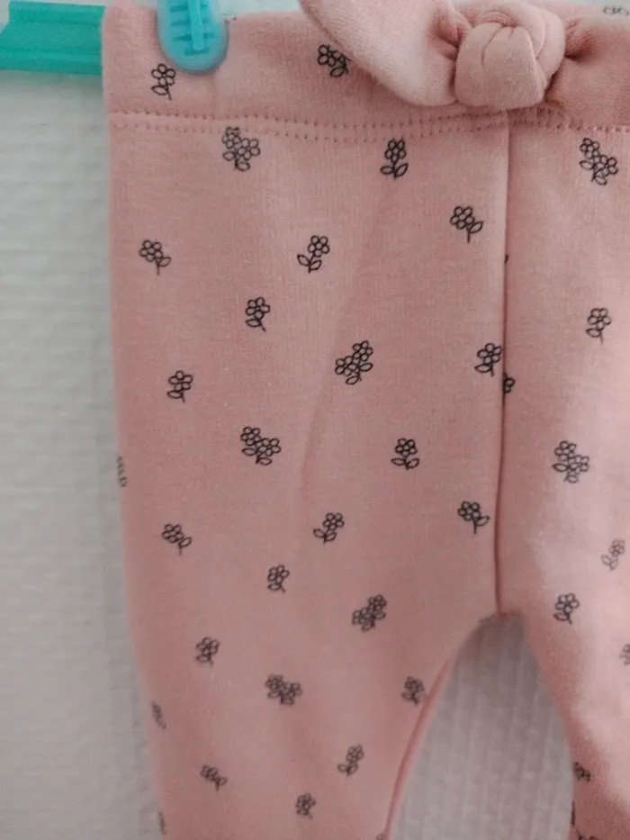 Pantalon taille 3 mois - photo numéro 2