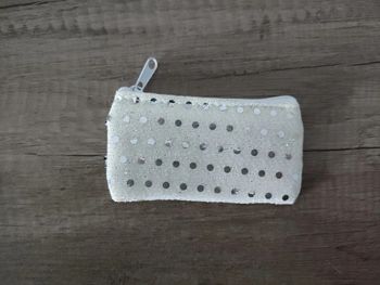 Petit porte monnaie blanc brillant