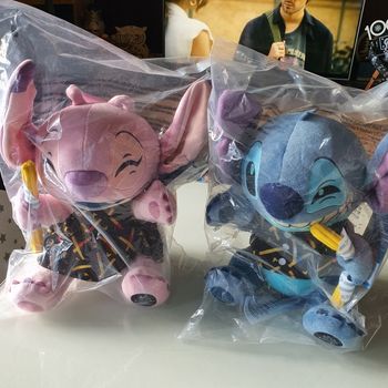 Couple Stitch et Angel Attacks Snack