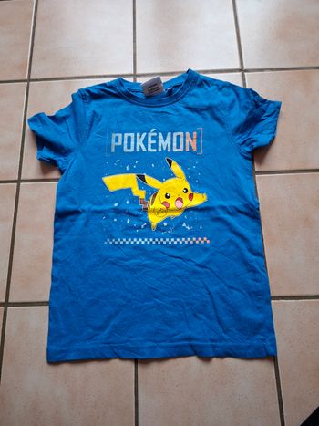 Tee-shirt Pikachu 8 ans