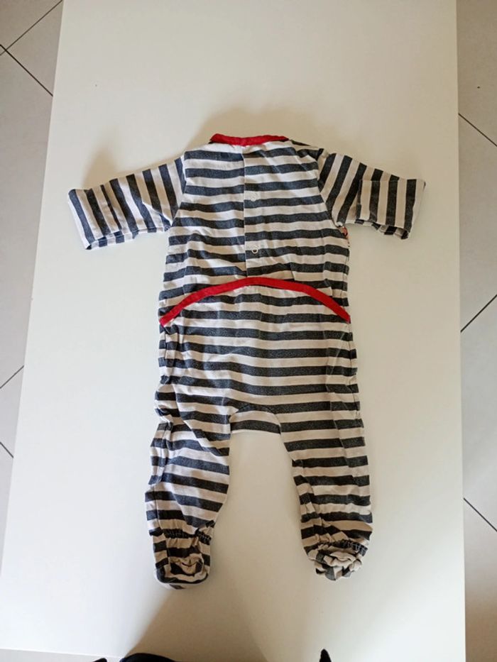 Pyjama une pièce - photo numéro 3