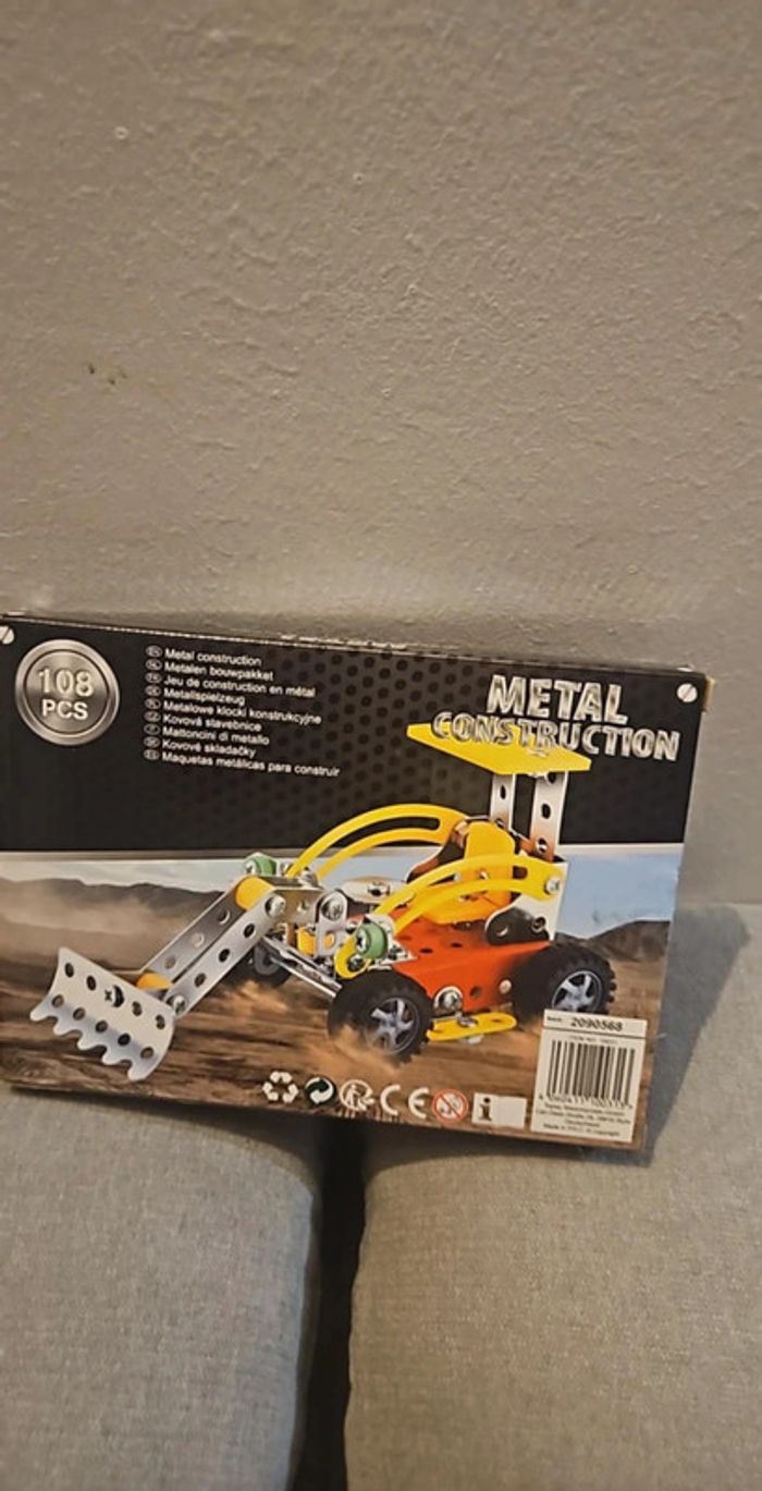 Métal construction 108 pièces neuf - photo numéro 2
