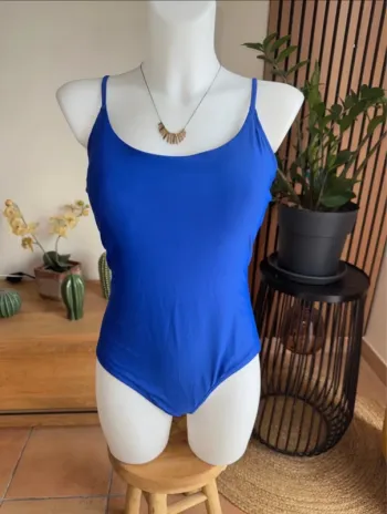 Maillot de bain 1 pièce bleu