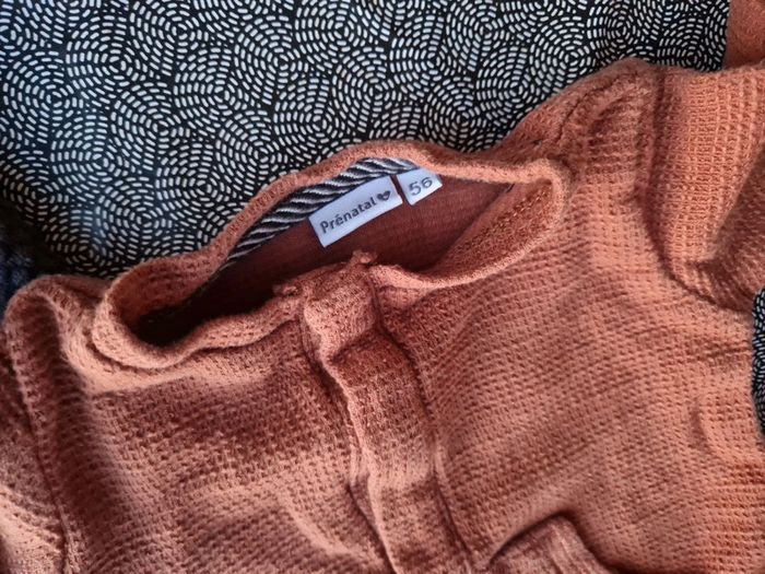 Lot 4 vêtements automne hiver taille 1 mois - photo numéro 7
