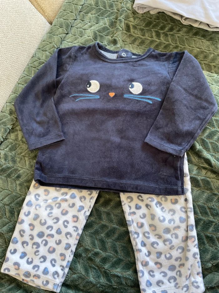 Pyjama deux pièces 24 mois