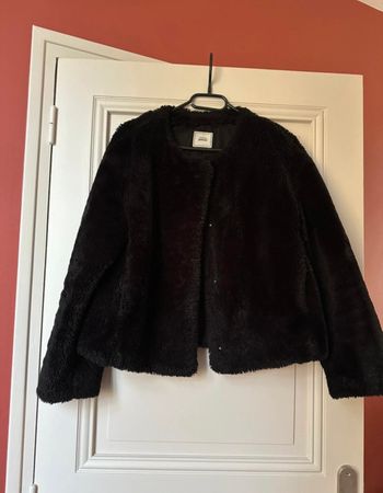 Veste fourrure d’hiver pour femme